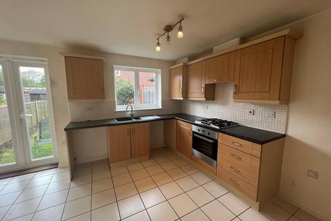 4 bedroom terraced house for sale, Highbury Avenue, Nottingham NG6