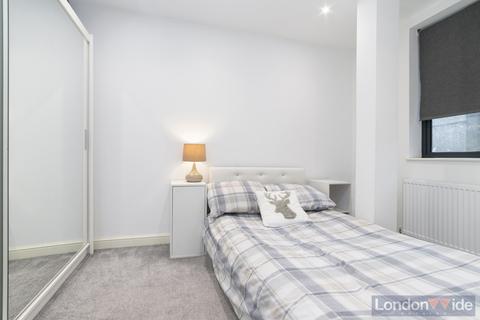 2 bedroom apartment to rent, Crossford Street, London, SW9