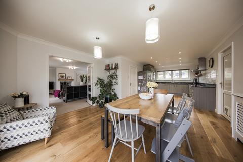 3 Badgers Close, Crowborough, TN6 1RL