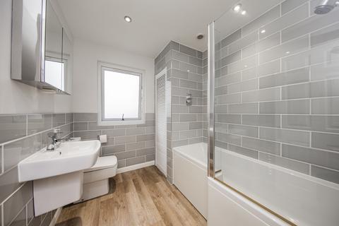 3 Badgers Close, Crowborough, TN6 1RL