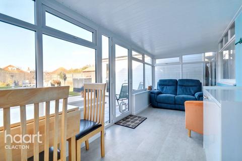 41 Cliff Road, Holland-on-sea, Clacton-on-sea, CO15 5QQ