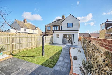 3 bedroom semi-detached house for sale, Downfield Road, Hertford Heath SG13