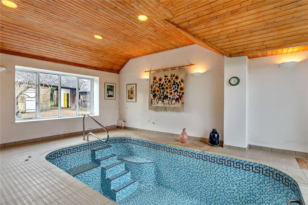 Plung Pool