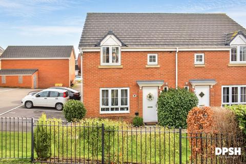 3 bedroom semi-detached house for sale, Woodside Court, Middleton, Leeds