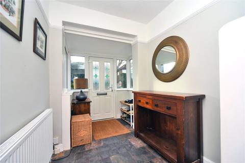 69 Chipstead Way, Woodmansterne, Banstead, SM7 3JJ