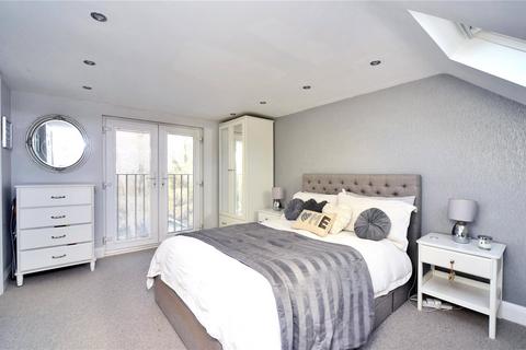 69 Chipstead Way, Woodmansterne, Banstead, SM7 3JJ