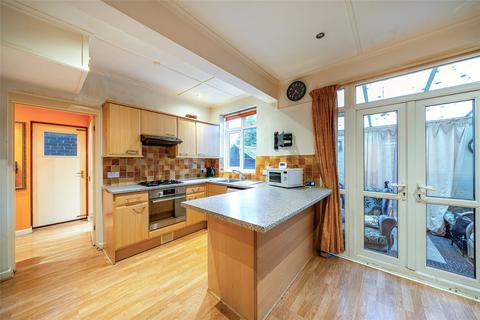 27 Denham Crescent, Mitcham, CR4 4LZ