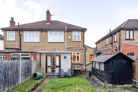 27 Denham Crescent, Mitcham, CR4 4LZ