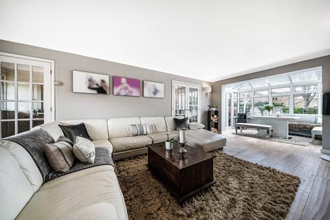 11 Dunlin Rise, Guildford, GU4 7DX