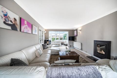 11 Dunlin Rise, Guildford, GU4 7DX