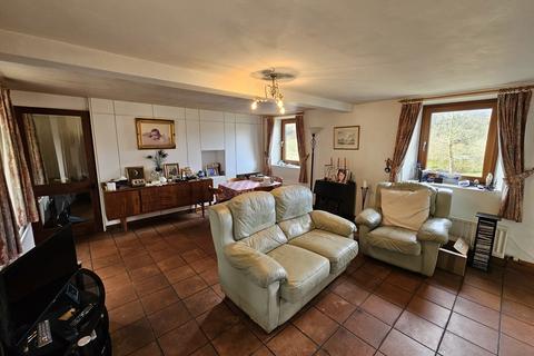 2 bedroom cottage for sale, Penistone Road, New Mill, HD9 7JP