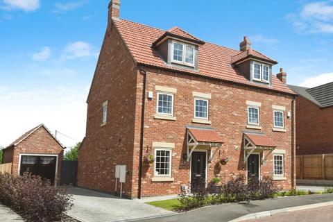 3 bedroom semi-detached house to rent, The Fields, Washingborough , Lincoln