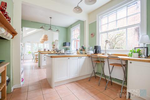 4 bedroom semi-detached house for sale, Mile End Road, Norwich