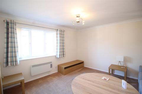 2 bedroom apartment for sale, Grove Road, Thrapston NN14