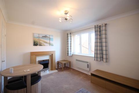 2 bedroom apartment for sale, Grove Road, Thrapston NN14