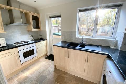 2 bedroom end of terrace house for sale, Habershon Drive, Camberley GU16