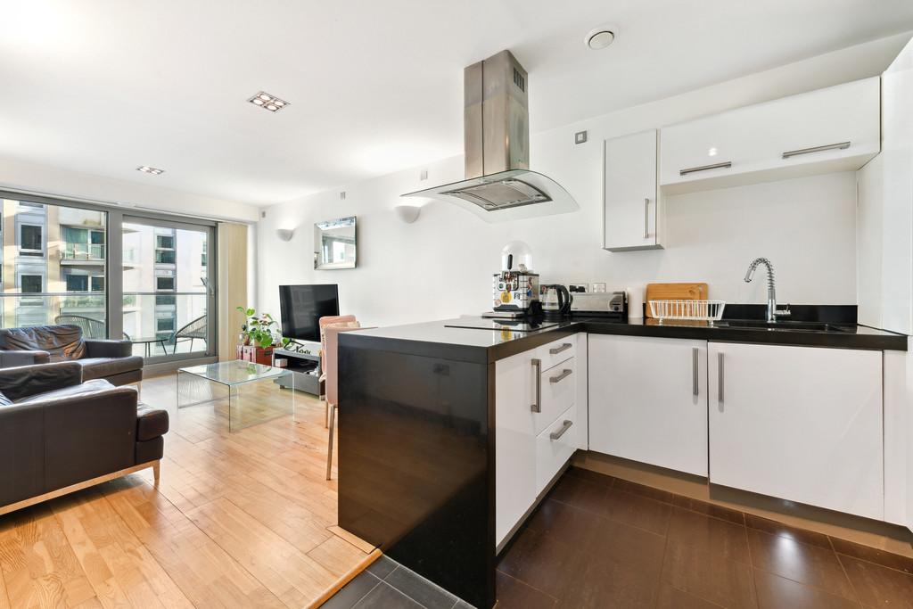 Vicentia Court, Bridges Wharf, Kitchen