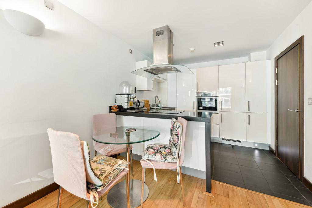 Vicentia Court, Bridges Wharf, Kitchen