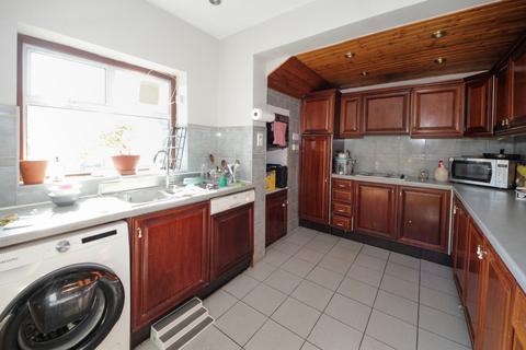 3 bedroom semi-detached house for sale, Fords Grove, London, N21