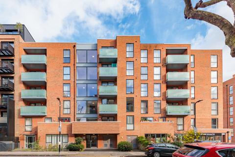 1 bedroom apartment for sale, Bathurst Square, London N15