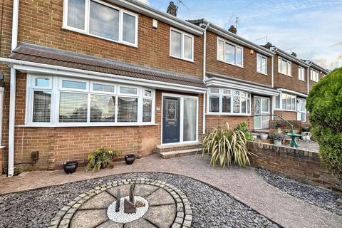 3 bedroom terraced house for sale, Devon Walk, Washington, Tyne and Wear, NE37 2NS