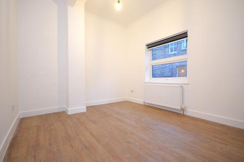 1 bedroom flat to rent, Oaklands Grove, London