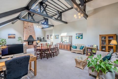 4 bedroom barn conversion for sale, Coltishall