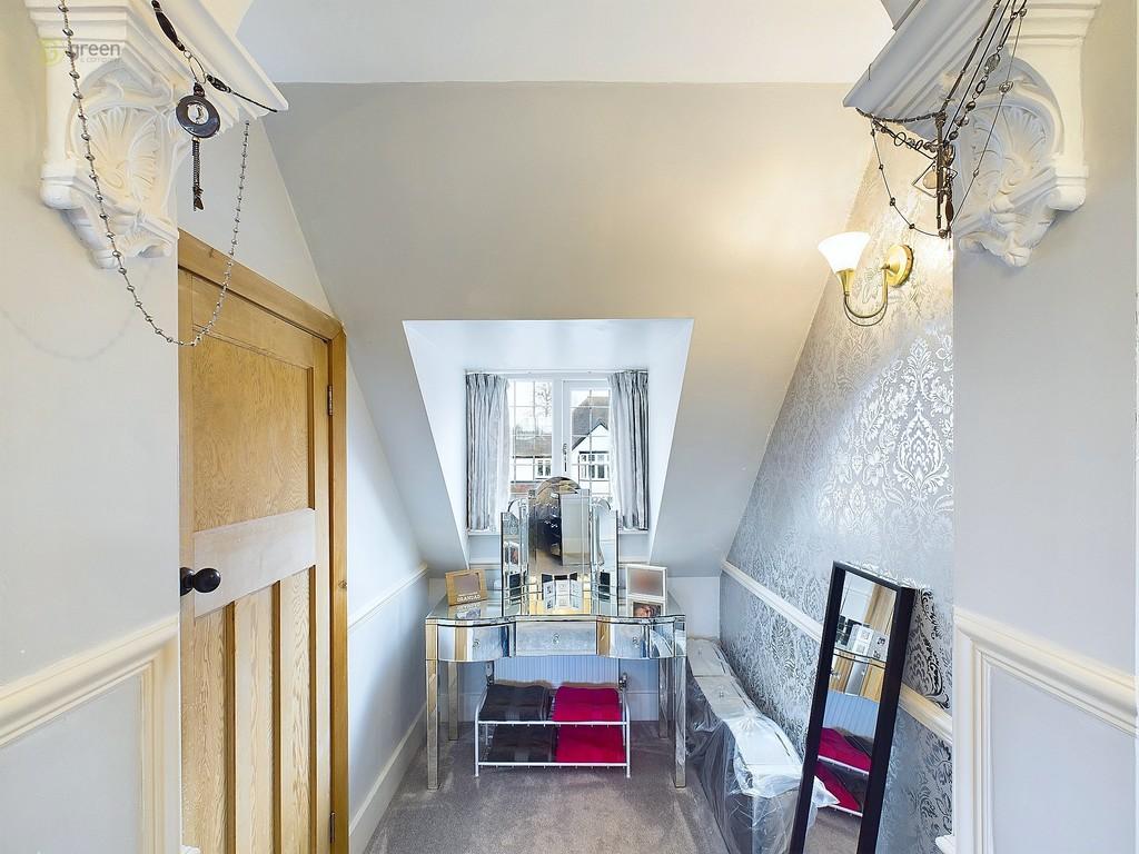 Cam03830 g0 pr0119 still019