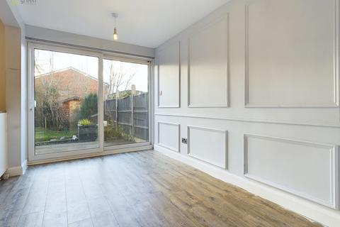 9 Armstrong Drive, Birmingham, B36 9NL