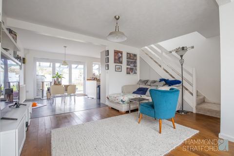 3 Barley Way, Attleborough, NR17 1YD