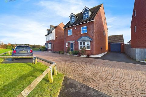 9 Clover Close, Tamworth, B79 0EF