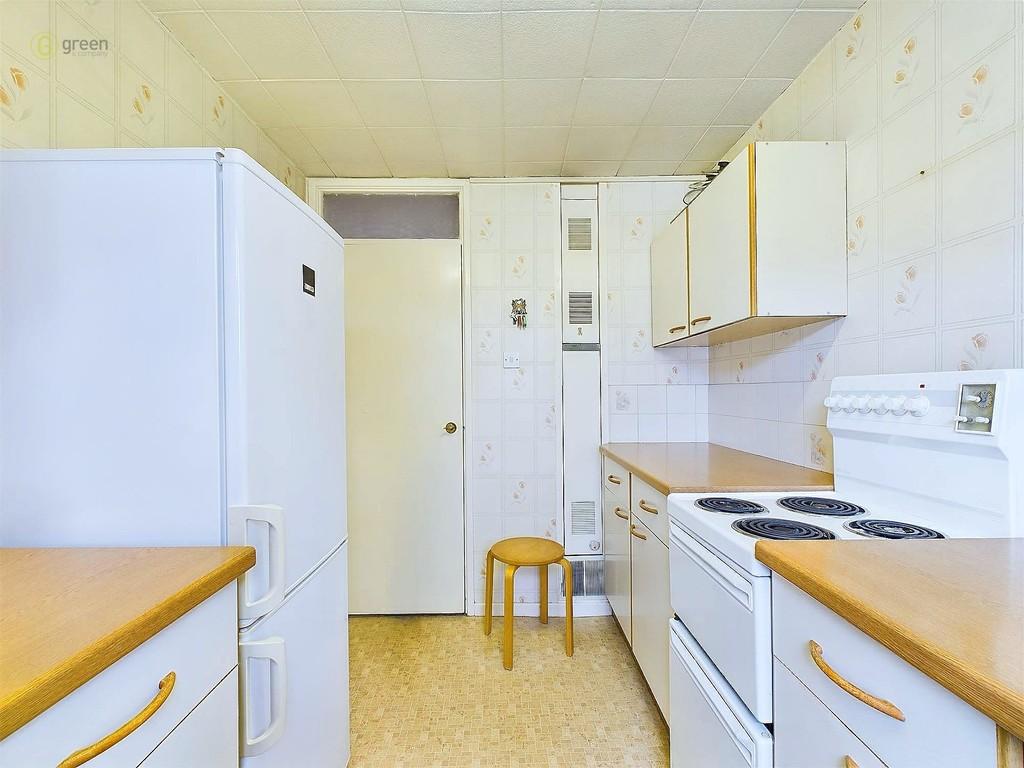 Cam04914 g0 pr0054 still003