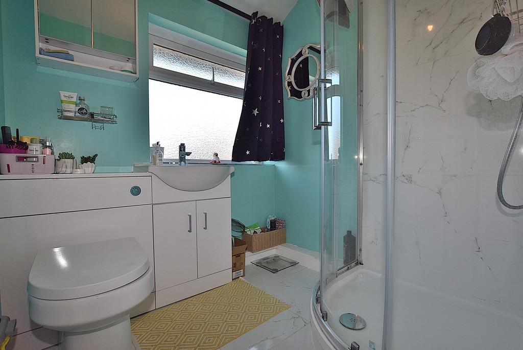 Bathroom 01