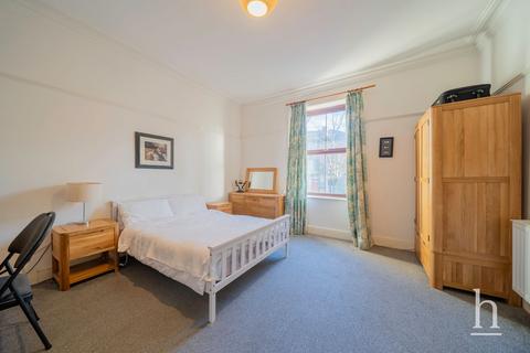 6 bedroom semi-detached house for sale, Devonshire Road, Prenton CH43