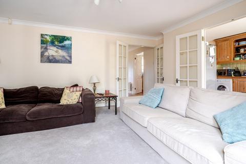 18 Fairfax Close, Caversham, Reading, RG4 6DA