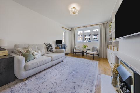 11 Brick Farm Close, Richmond, TW9 4EF