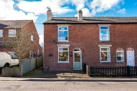 2 bedroom semi-detached house to rent, Warrington Road, Warrington WA3