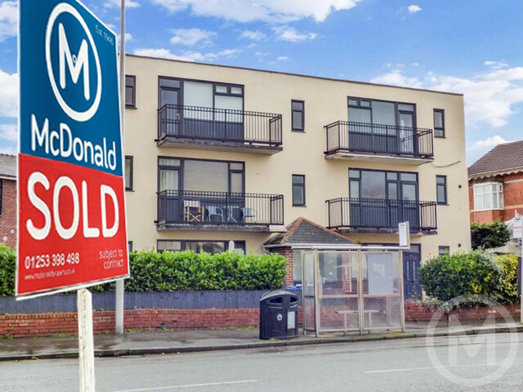 F4, 235 whitegate - SOLD