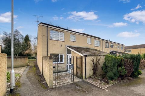 3 bedroom house to rent, Elmhurst Close, Alwoodley, Leeds