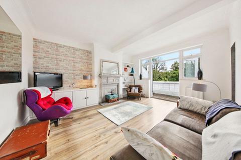 3 bedroom maisonette for sale, Lyndale Avenue, NW2