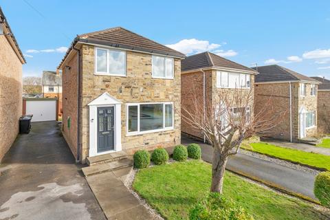 3 bedroom detached house for sale, Cornwall Avenue, Silsden, Keighley, West Yorkshire, BD20