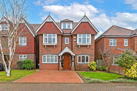 6 bedroom detached house for sale, Fauna Close, Stanmore