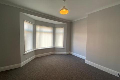 3 bedroom end of terrace house for sale, Monmouth Street, Hull, HU4 6QL