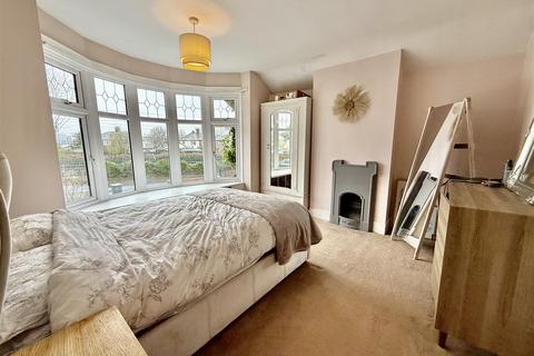 5 Stratton Road, Swindon, SN1 2PN