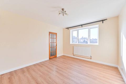 3 bedroom terraced house to rent, Bromley Road, Bromley, London, SE6