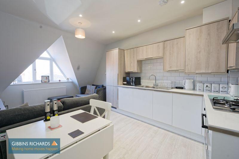 Kitchen/Dining Area