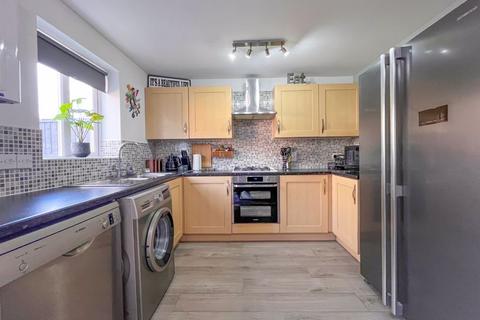 4 bedroom townhouse for sale, Bay Avenue, Bilston