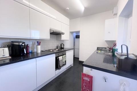 3 bedroom terraced house for sale, Bangor, Gwynedd