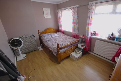 4 Hilderstone Road, Birmingham, B25 8LA