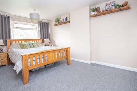 3 bedroom end of terrace house for sale, Calmore